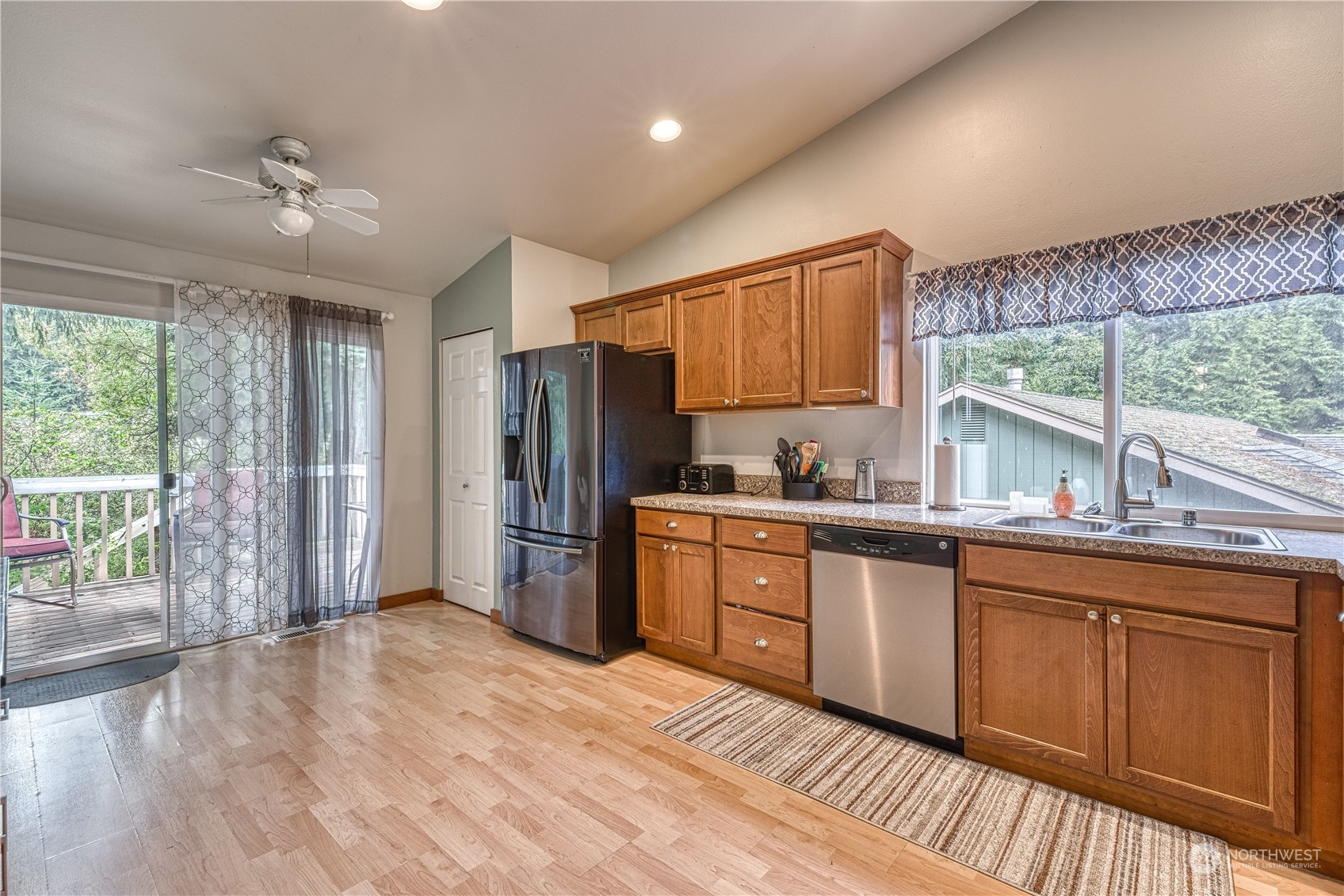 4331 Cedar Court SE