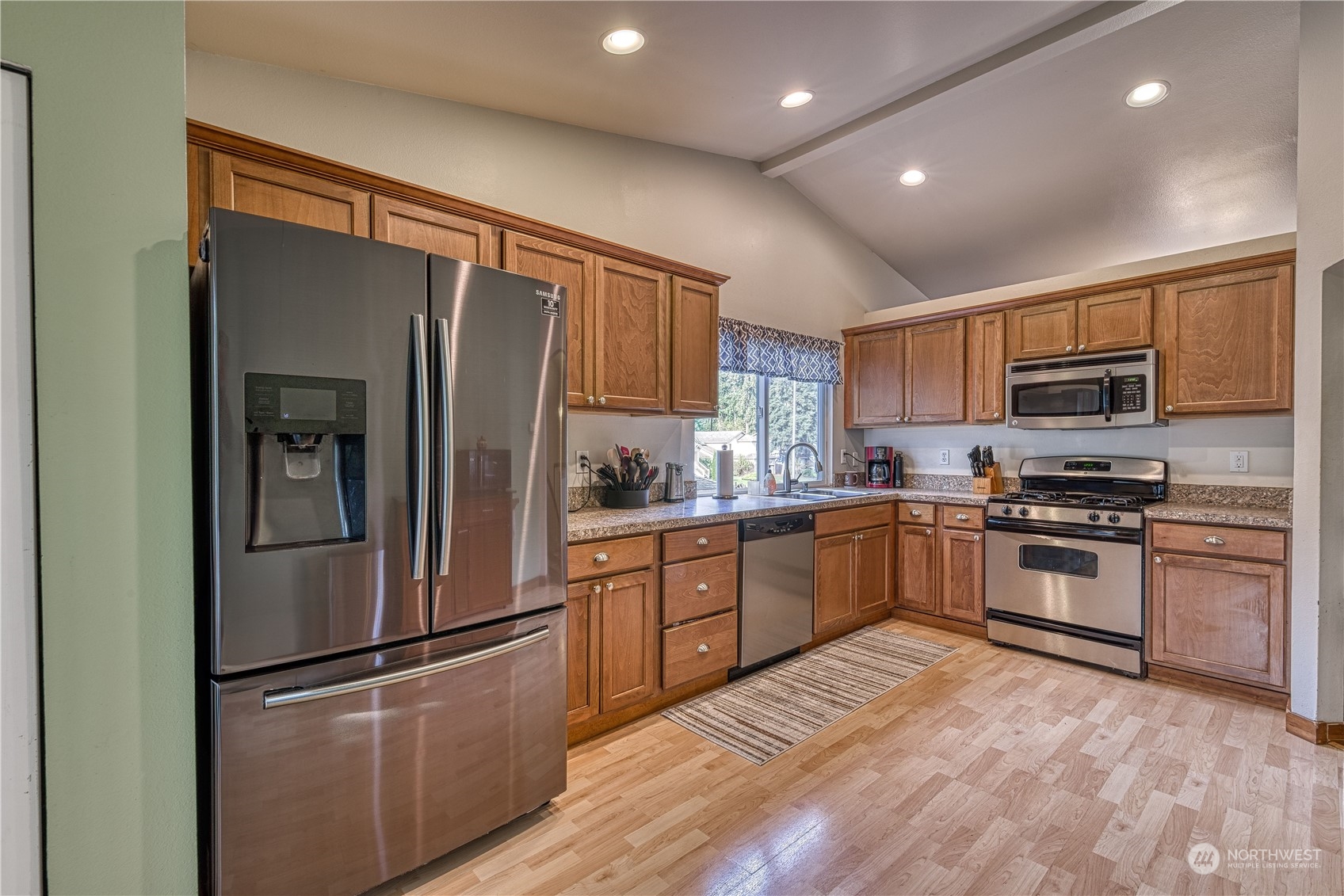 4331 Cedar Court SE