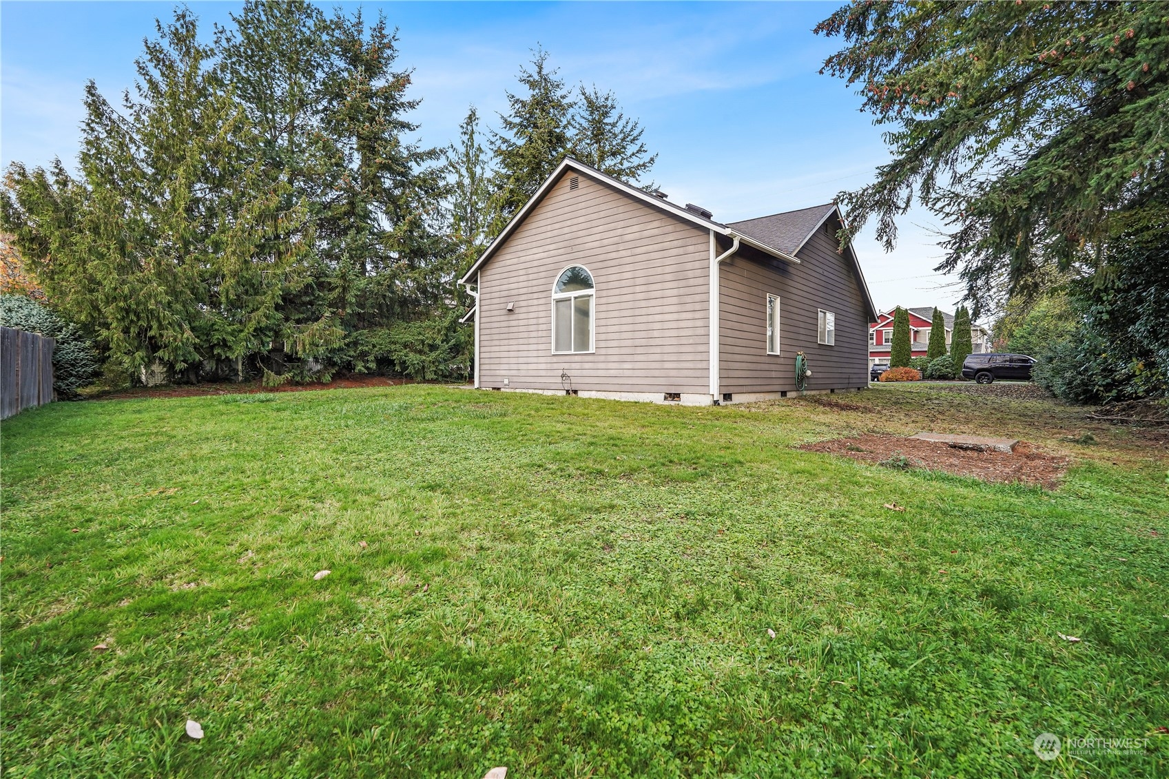 2205 Kevos Pond Court NE