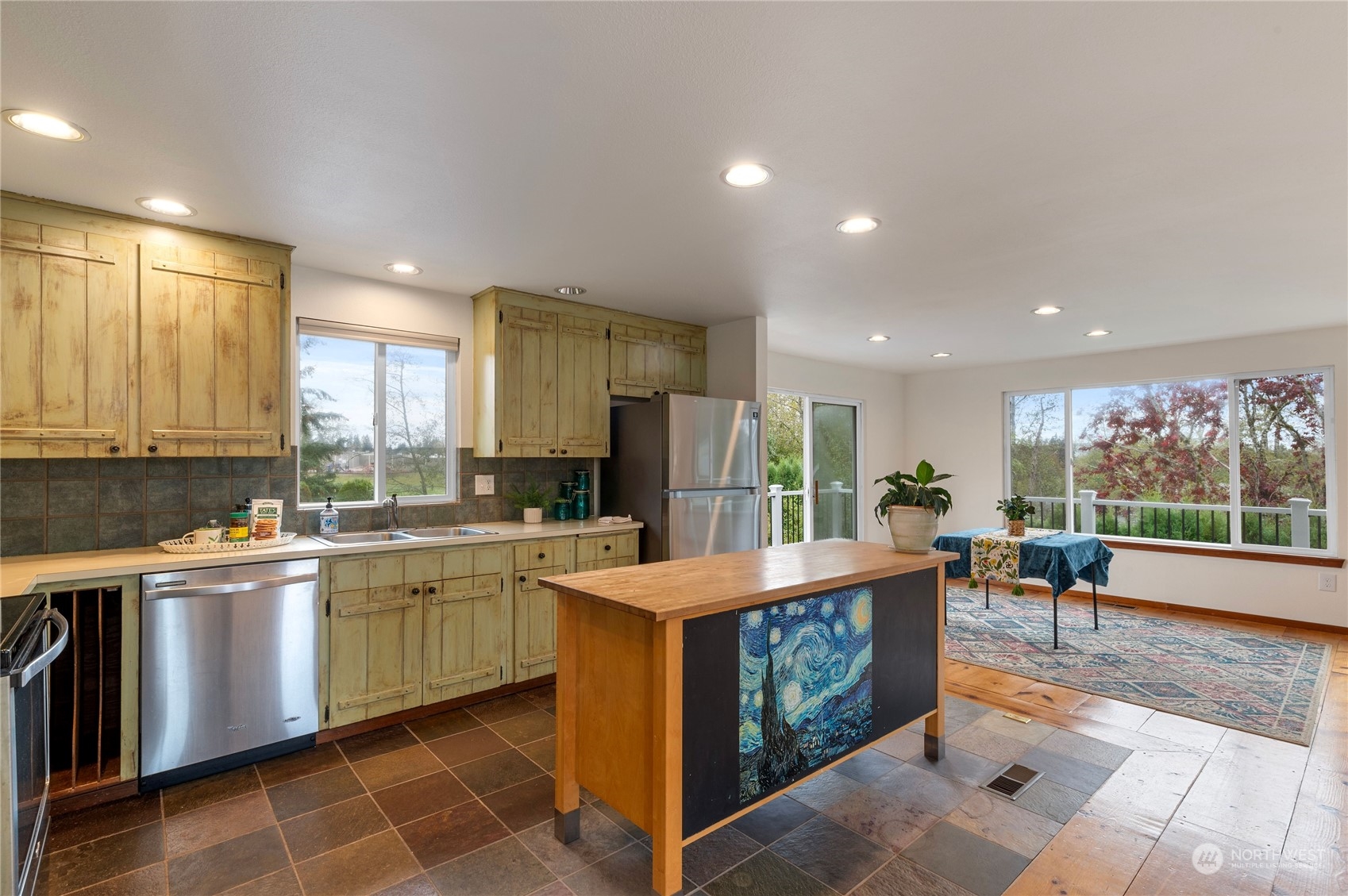 2494 Glenn Court SE