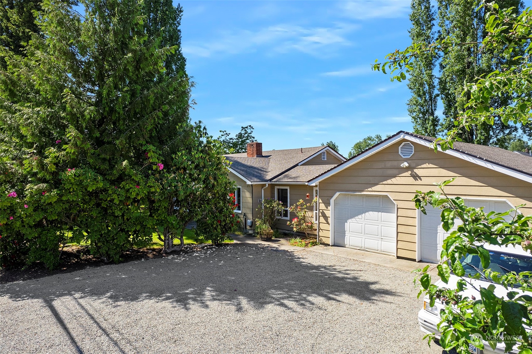 3409 E 104th Street