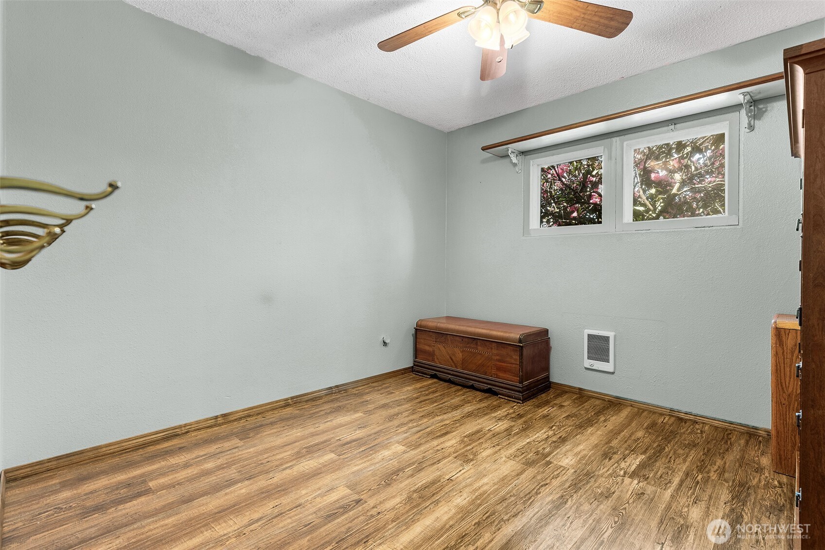 3409 E 104th Street