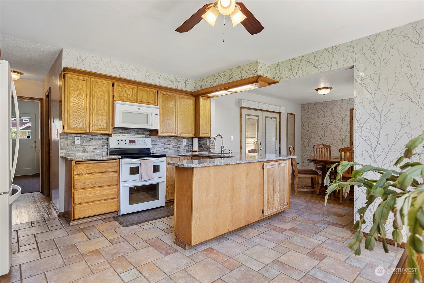 3409 E 104th Street