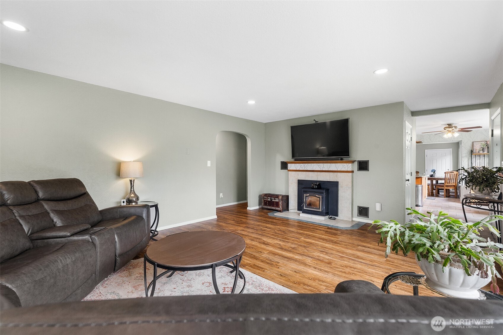 3409 E 104th Street