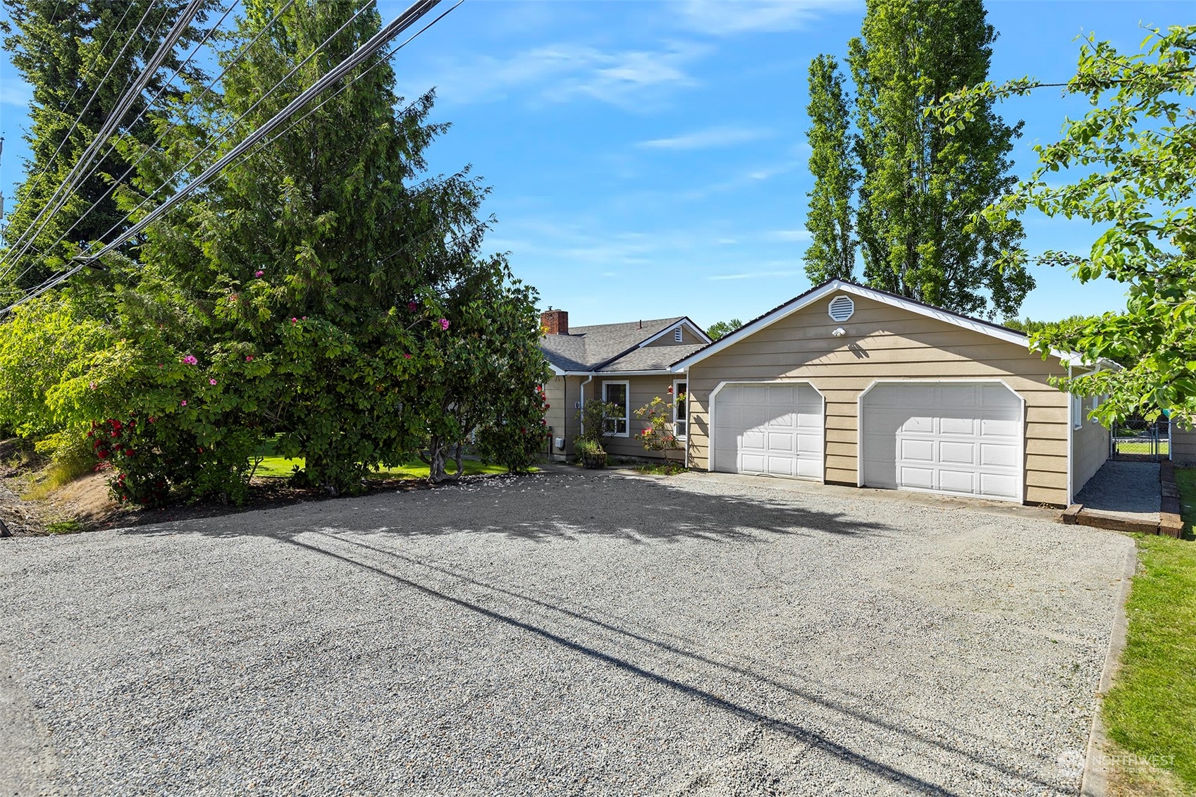 3409 E 104th Street