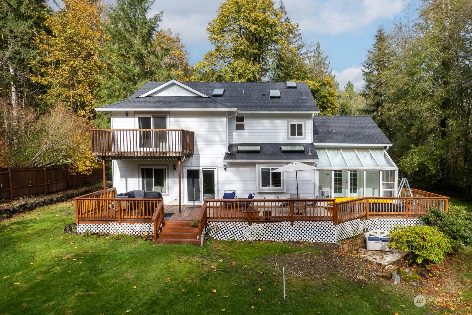 7716 Fairview Road SW