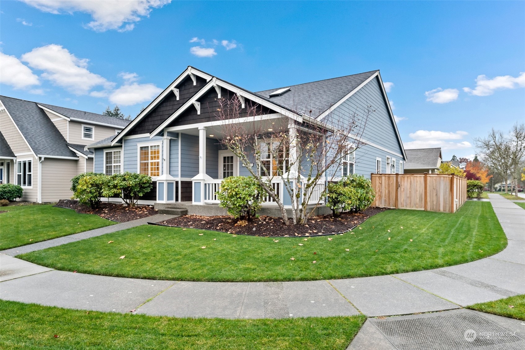 1461 Latham Court