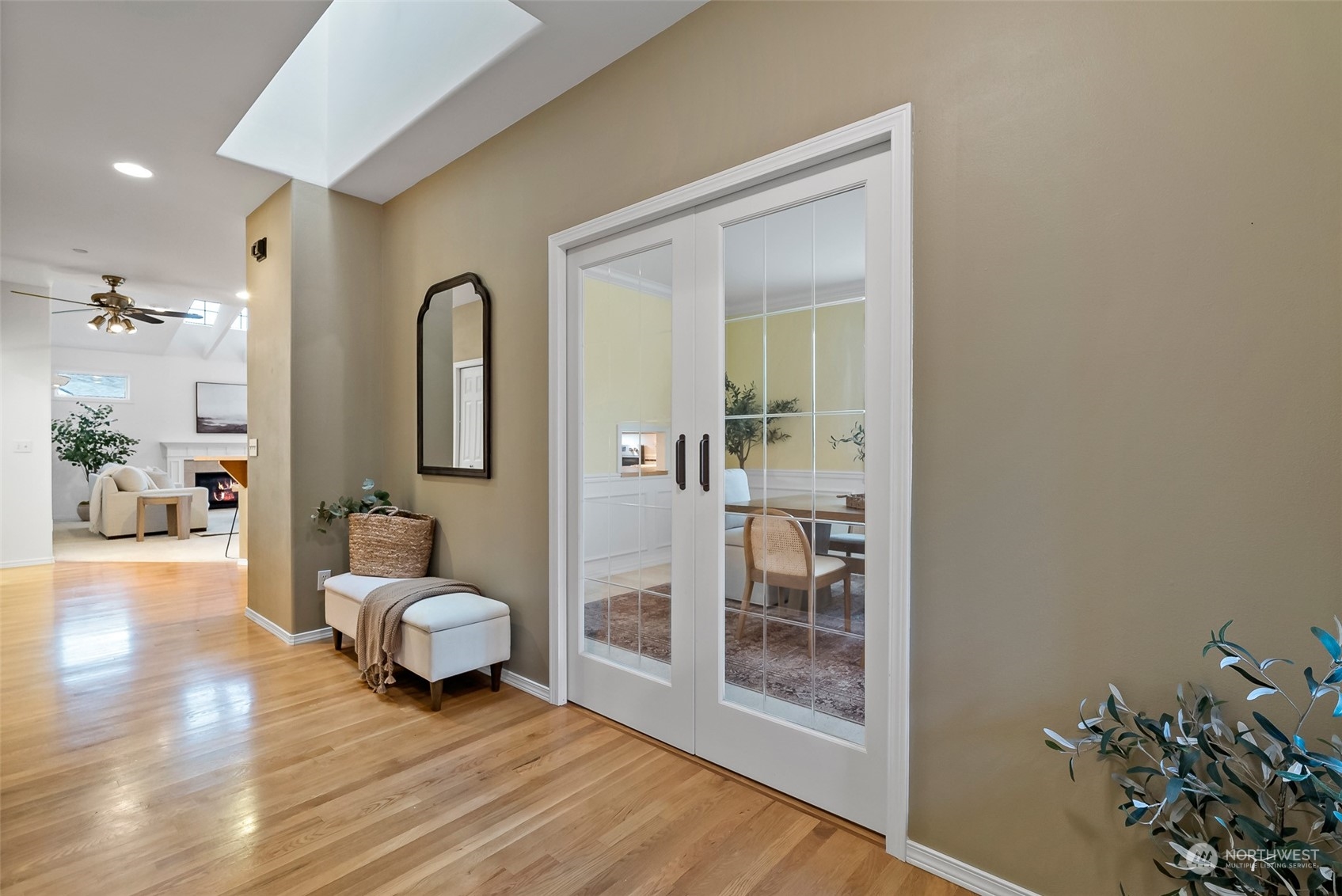 1461 Latham Court