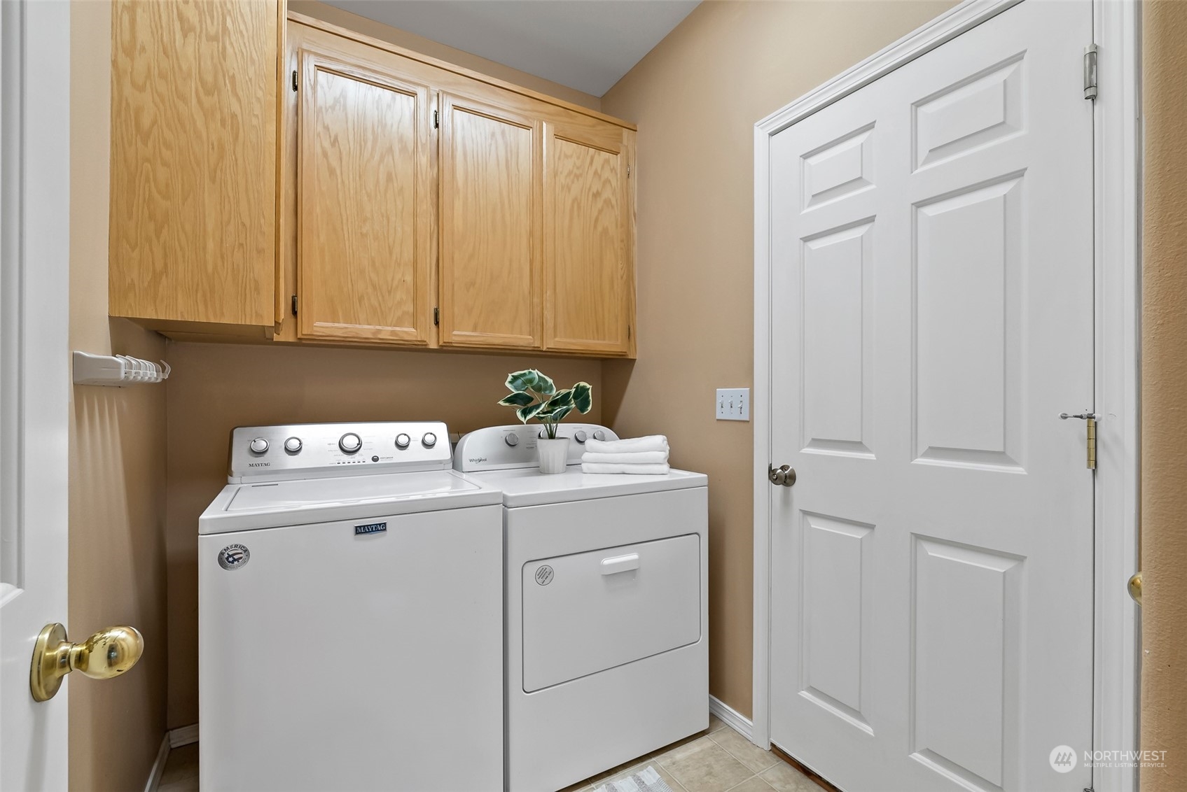 1461 Latham Court