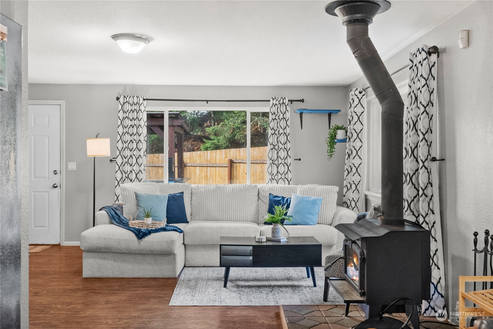 251 NE Bryan Lane