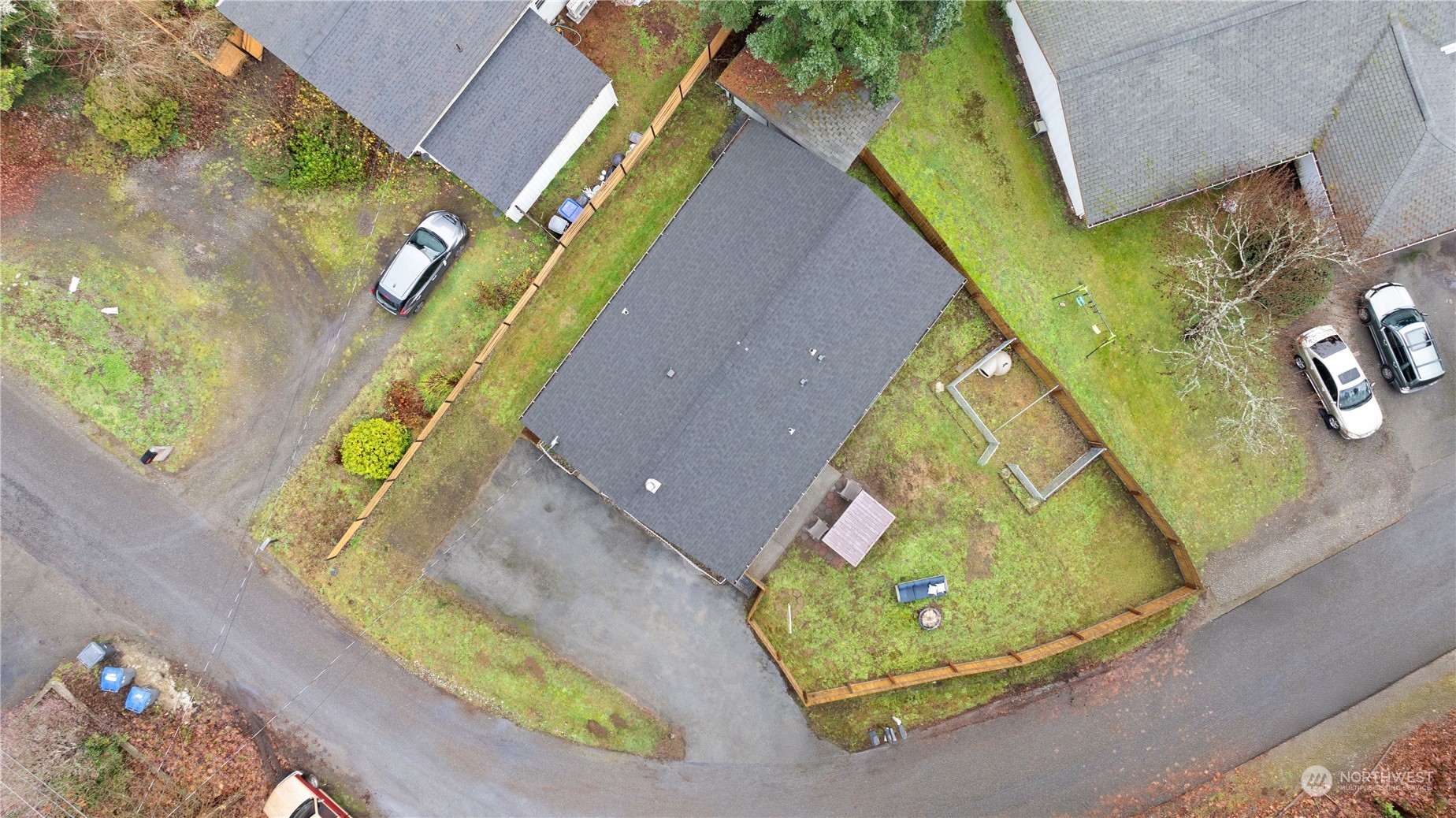 251 NE Bryan Lane