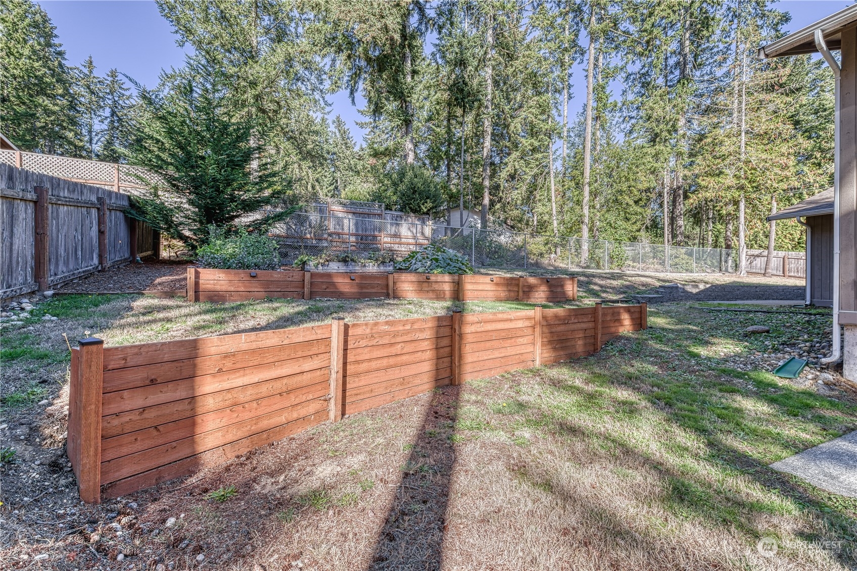 5409 138th Street NW