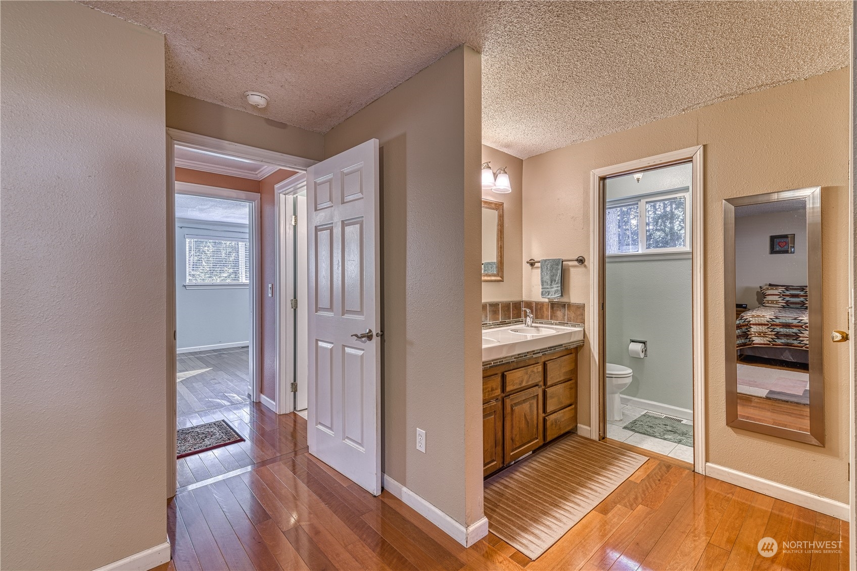 5409 138th Street NW