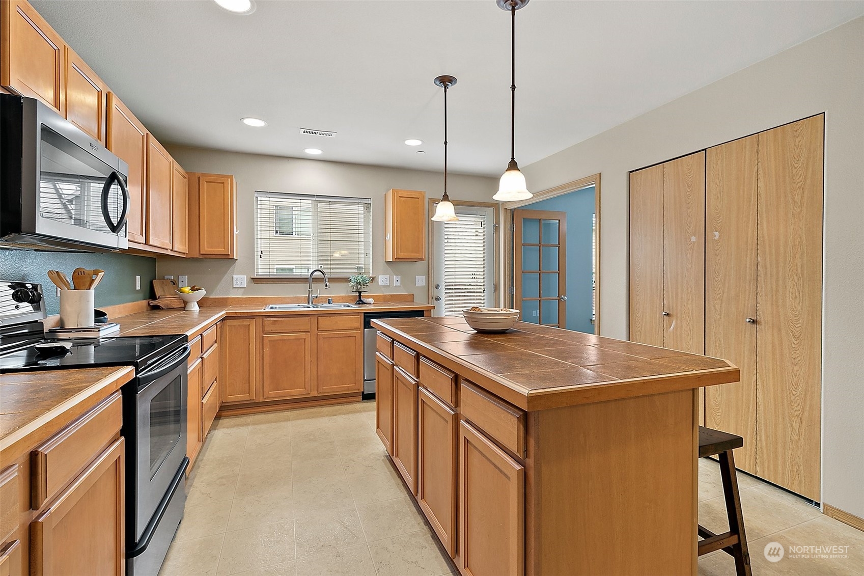1949 Chaffee Avenue