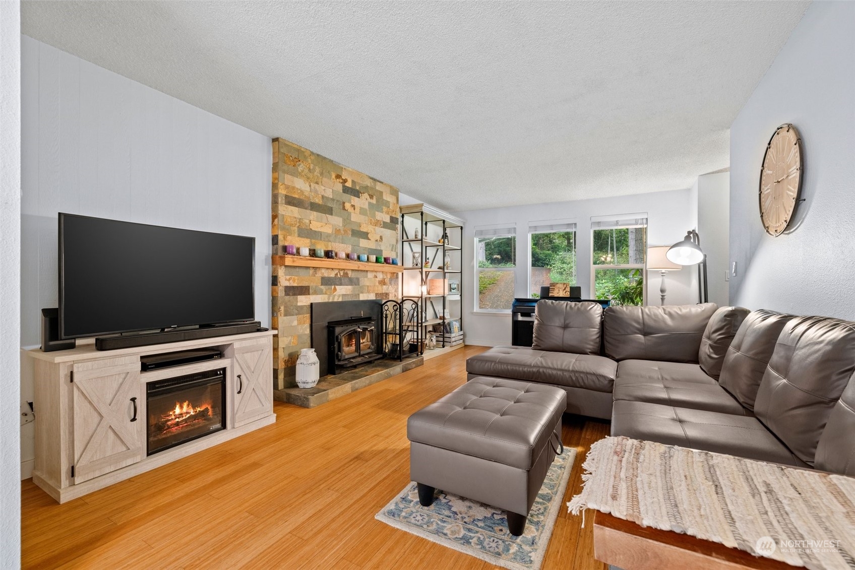 5318 46th Avenue Ct NW