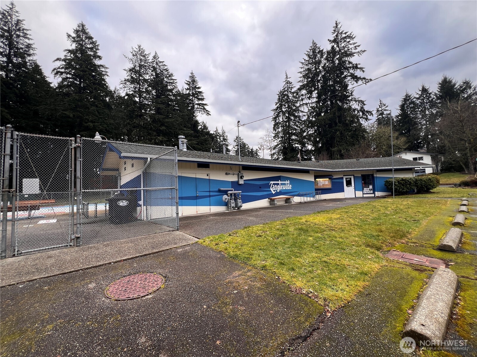 501 Wildcat Street SE