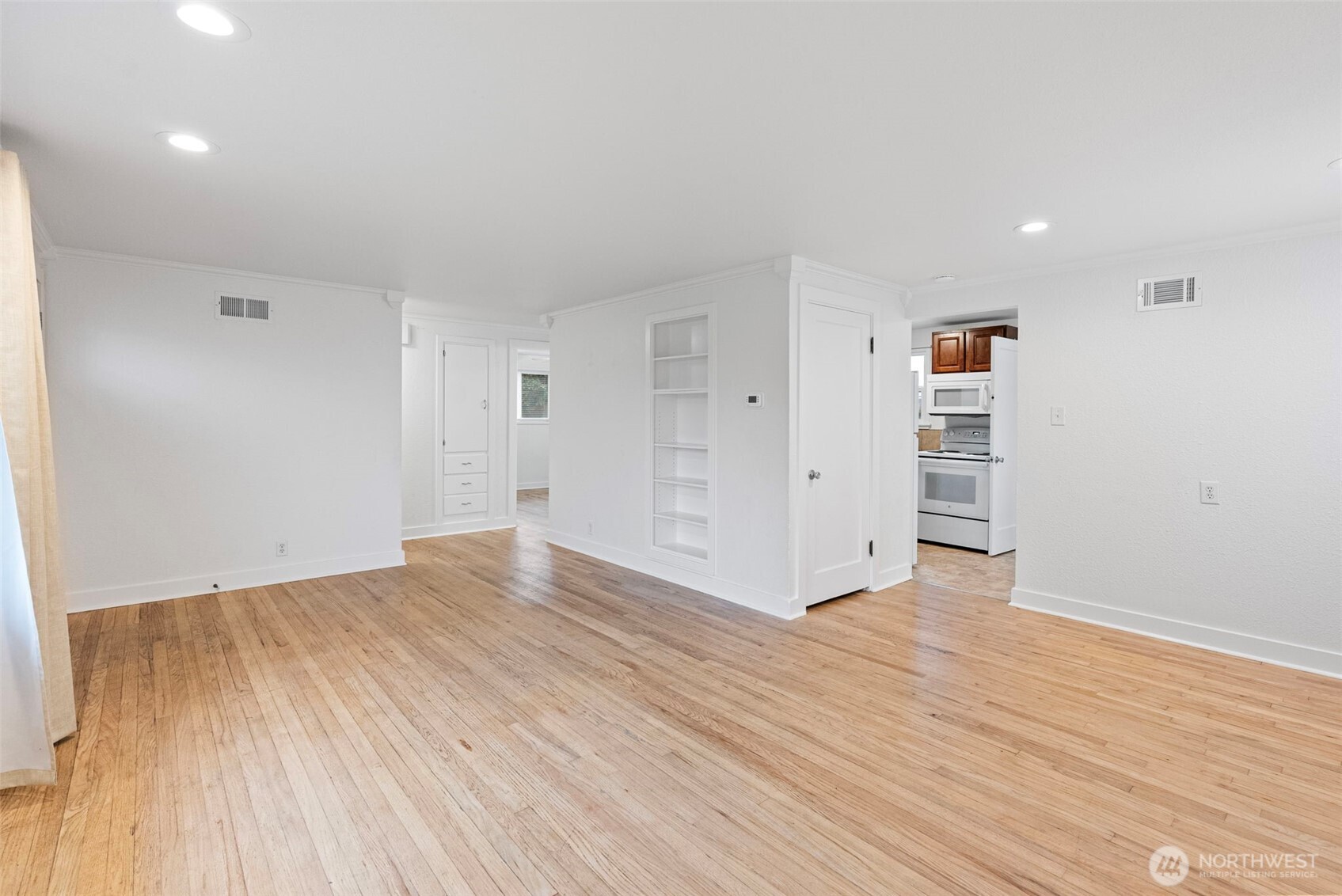1115 Dibb Street