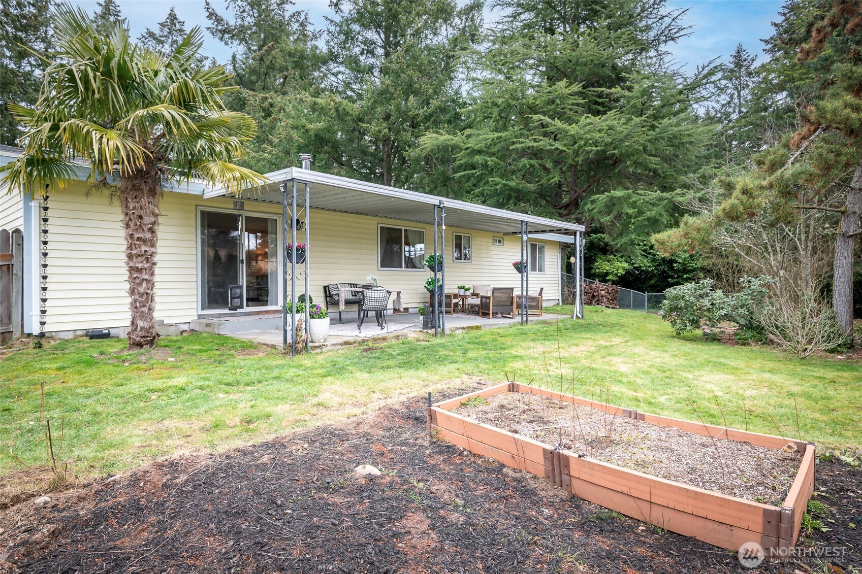 2414 Oak Drive
