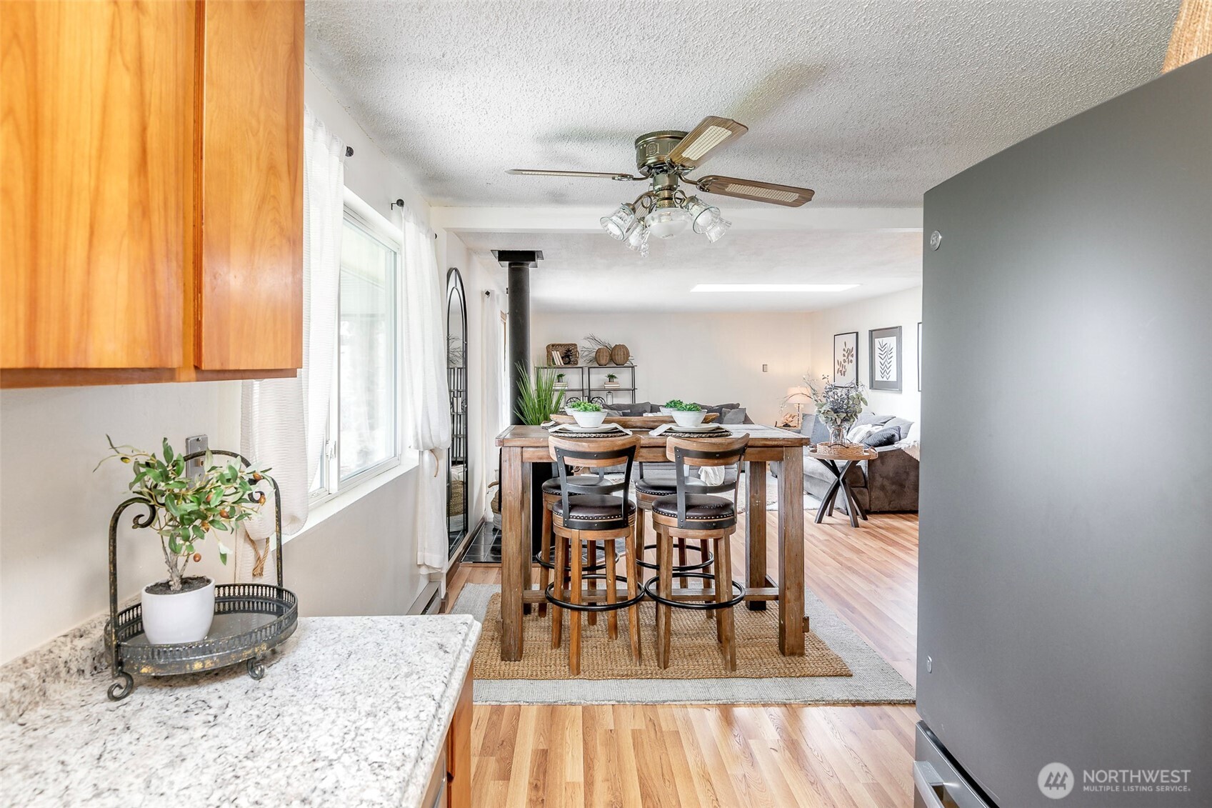 2414 Oak Drive