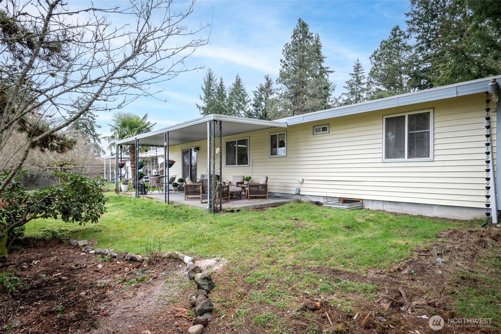 2414 Oak Drive