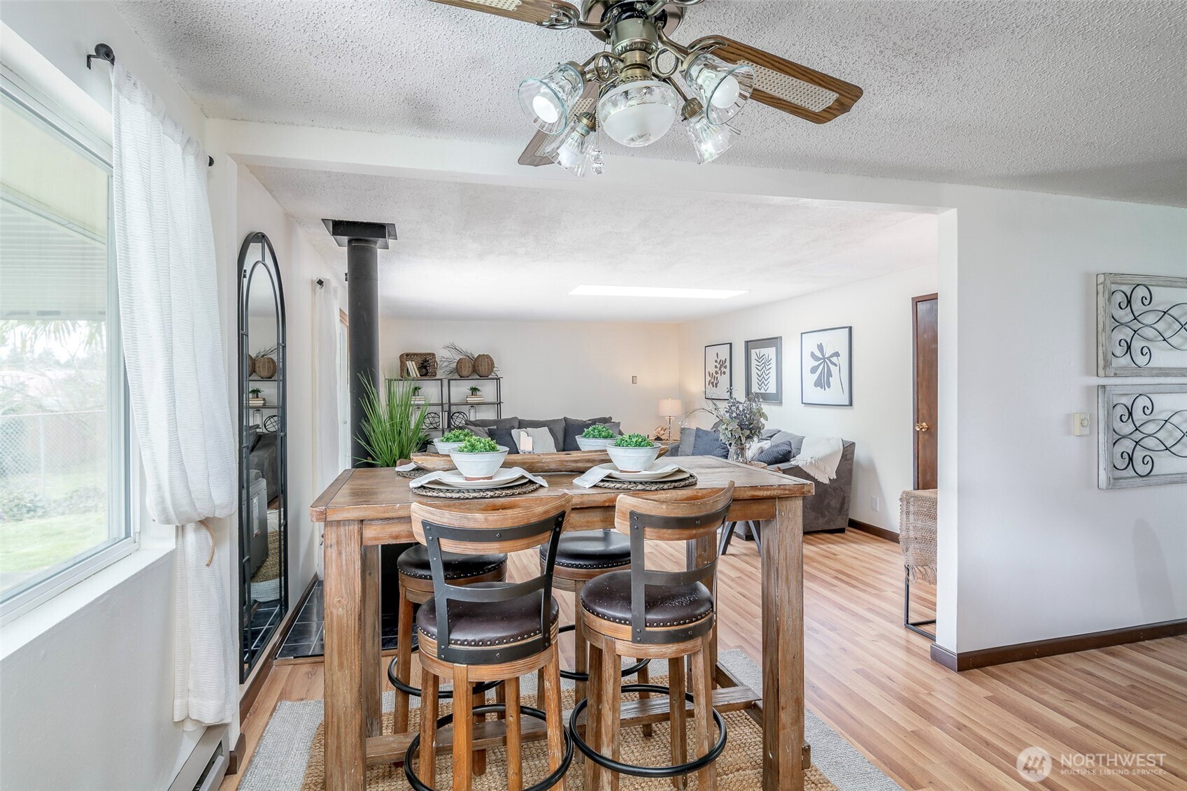 2414 Oak Drive