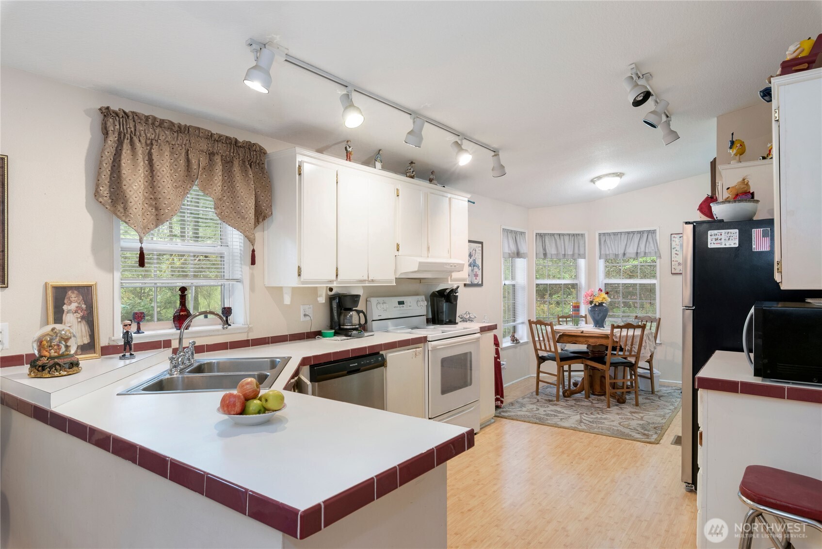 9111 66th Avenue NW Unit: 138