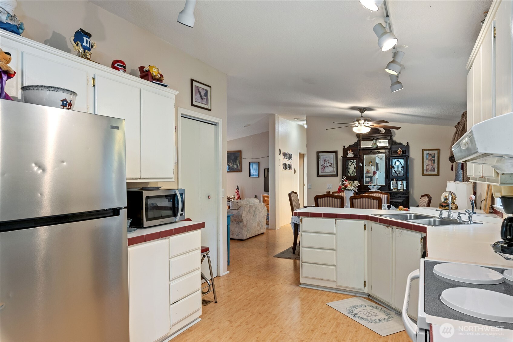 9111 66th Avenue NW Unit: 138