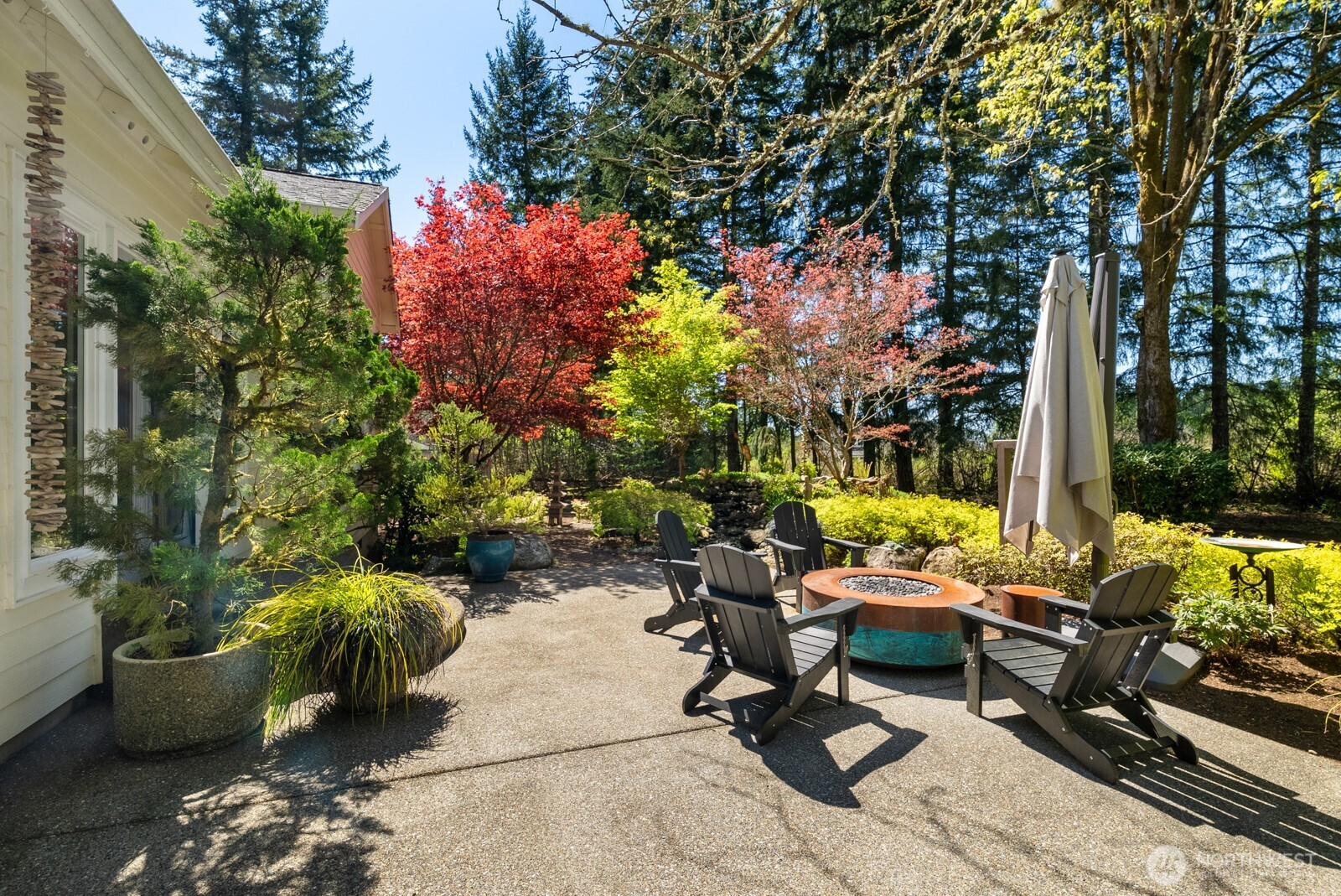 4041 Legacy Drive NE