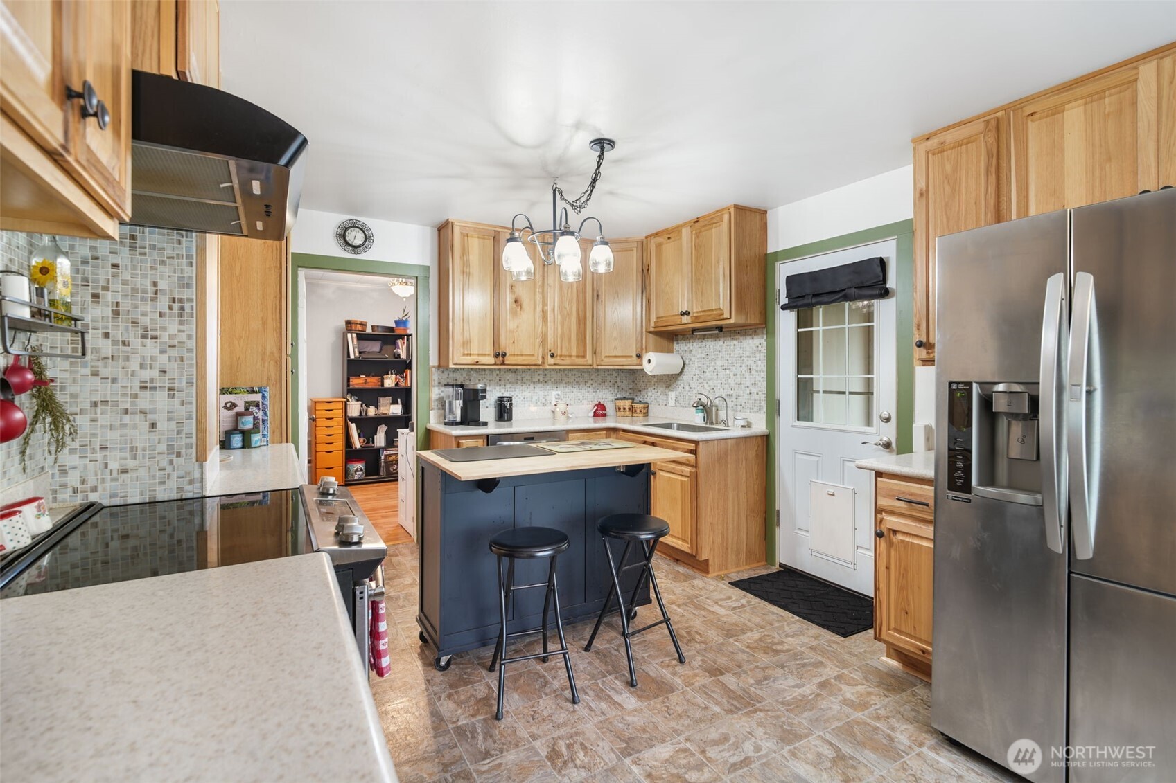 711 NE 2nd Street