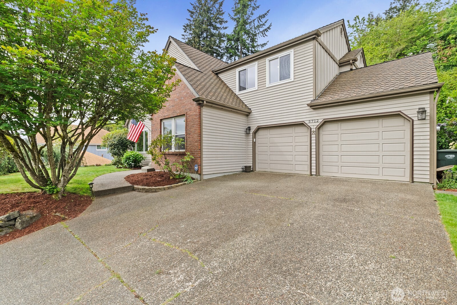 5712 48th Street W