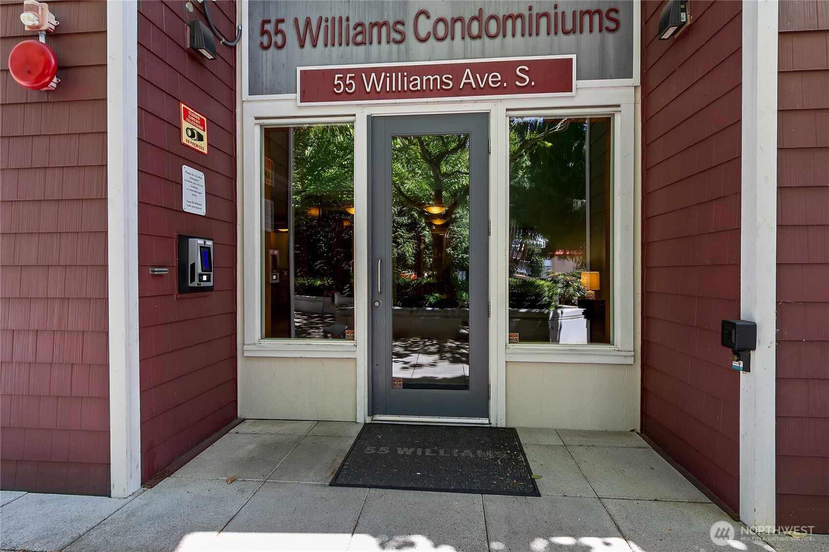 55 Williams Avenue S Unit: 209