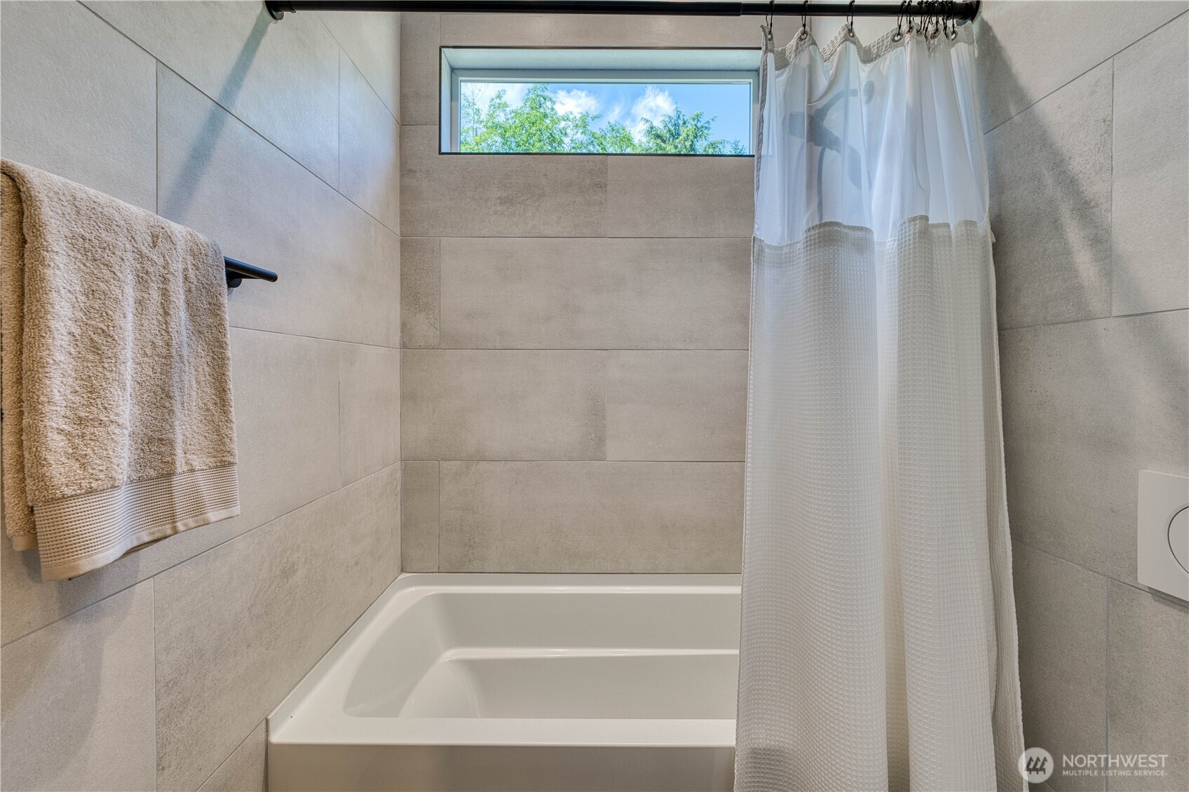 4402 Lone Bear Lane SW