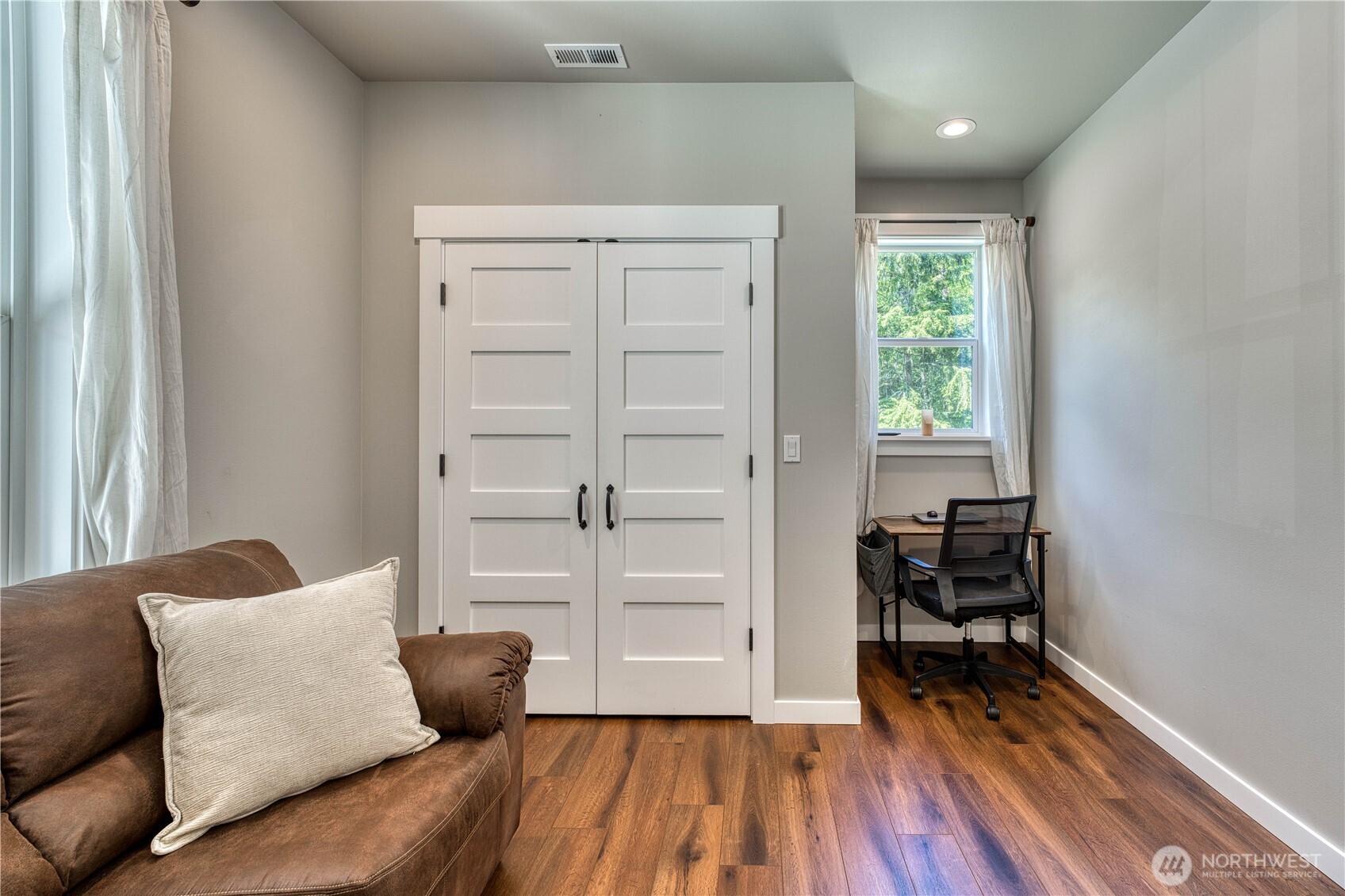 4402 Lone Bear Lane SW