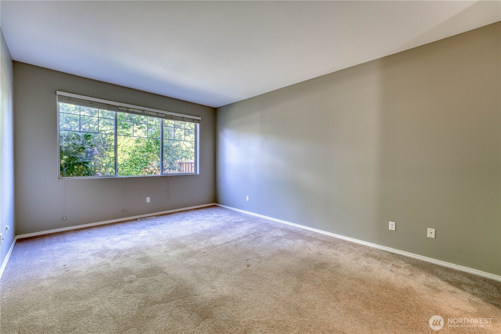 14413 Riverwalk Drive