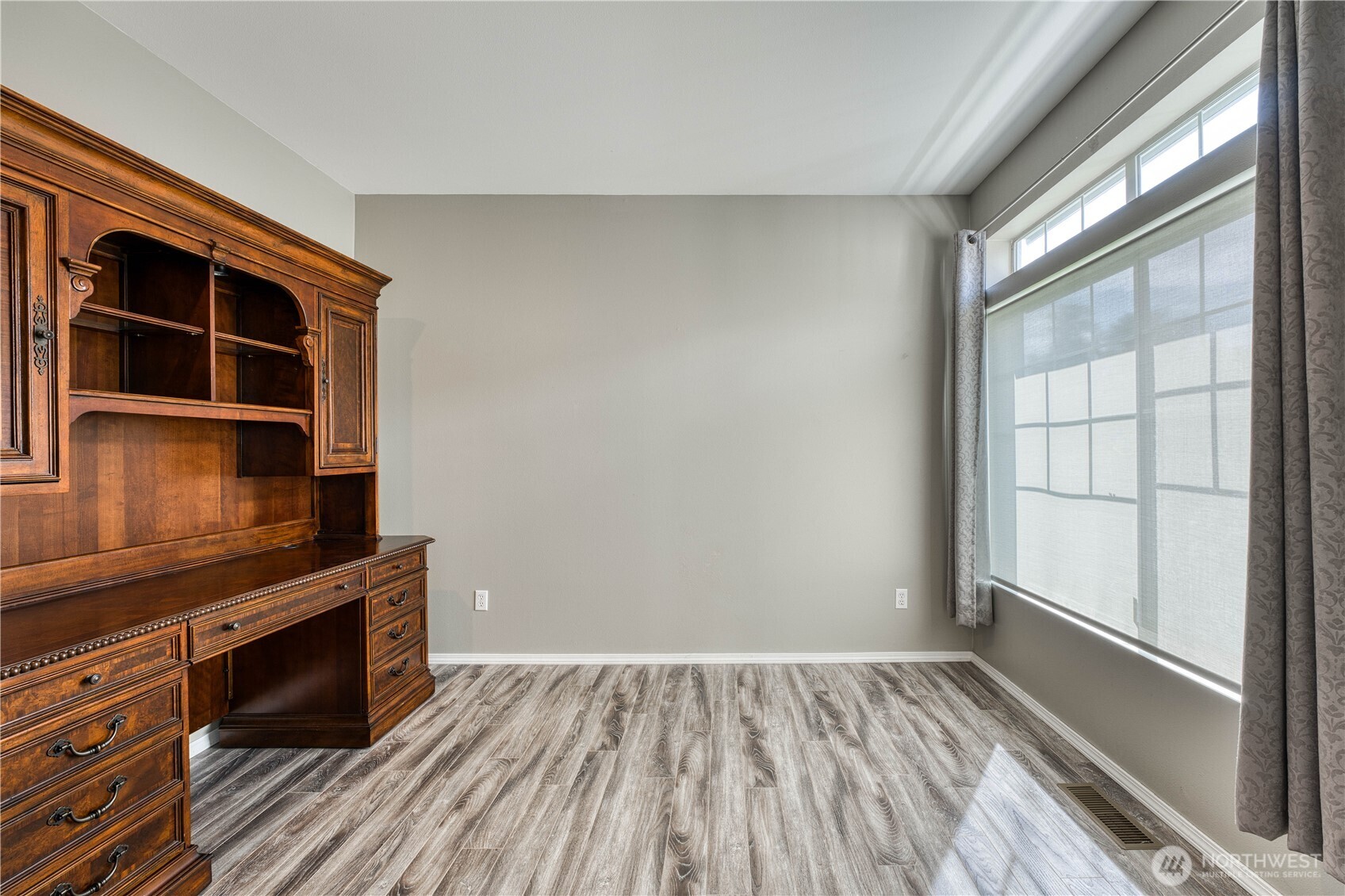14413 Riverwalk Drive