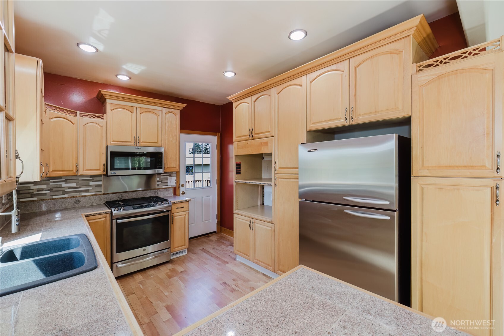 2595 Anderson Hill Road SW