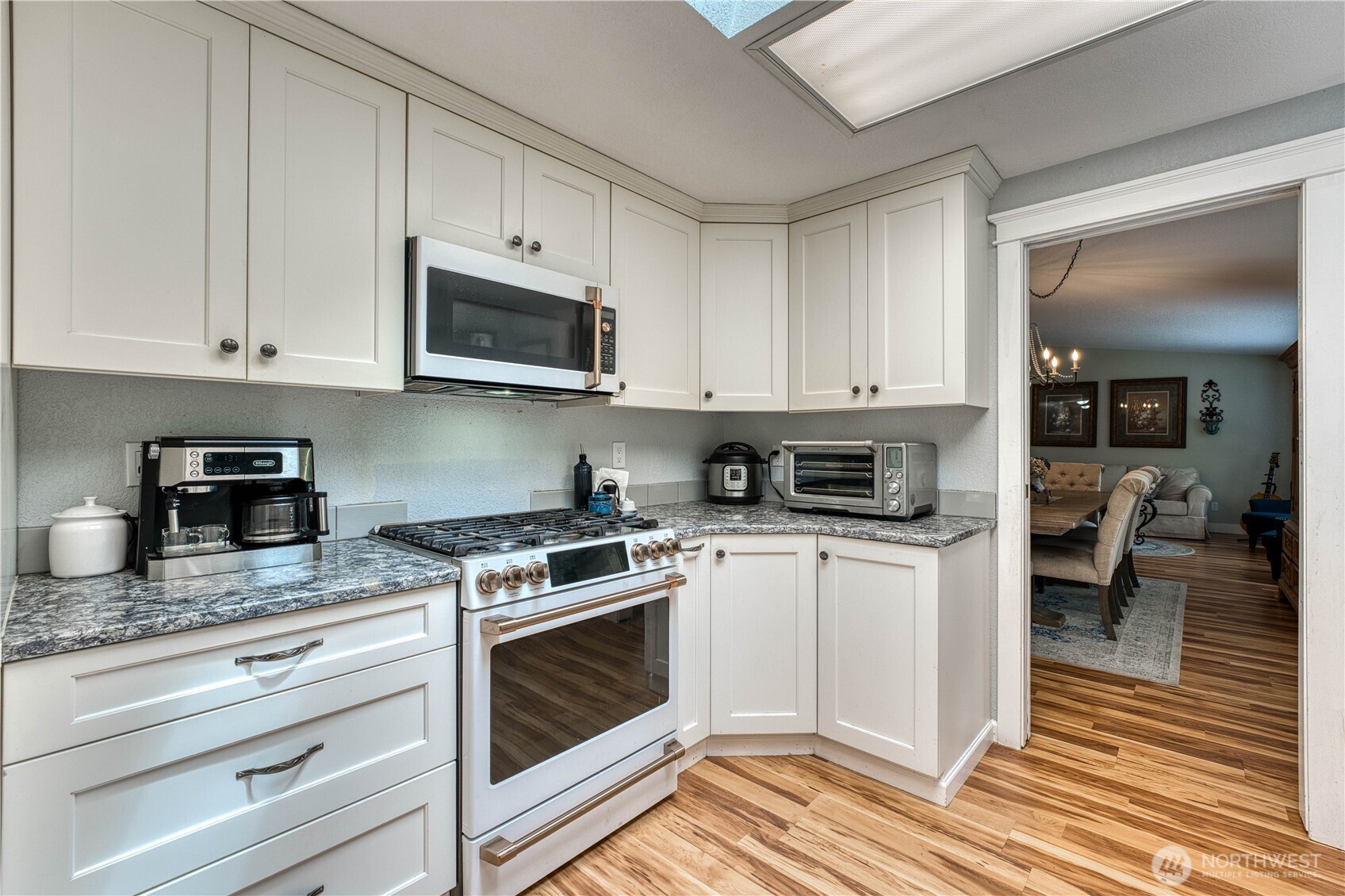18043 Noll Rd NE