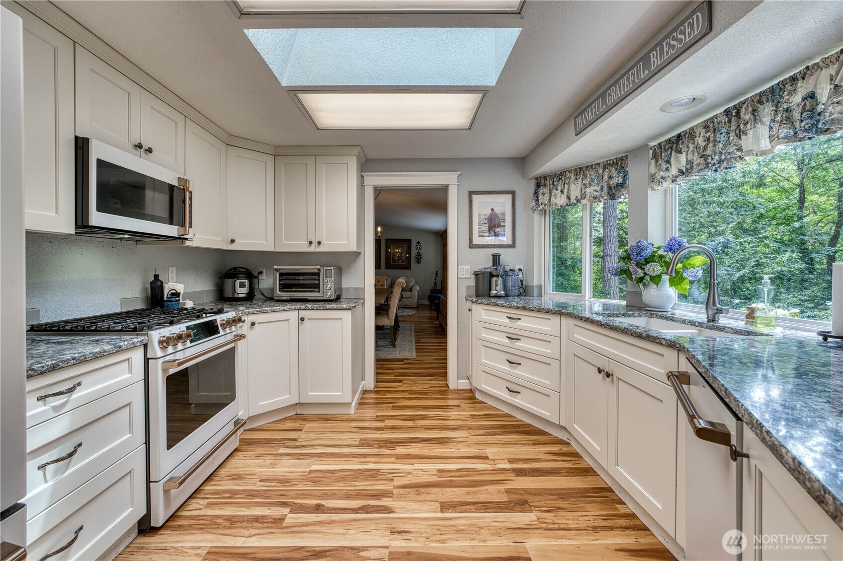 18043 Noll Rd NE