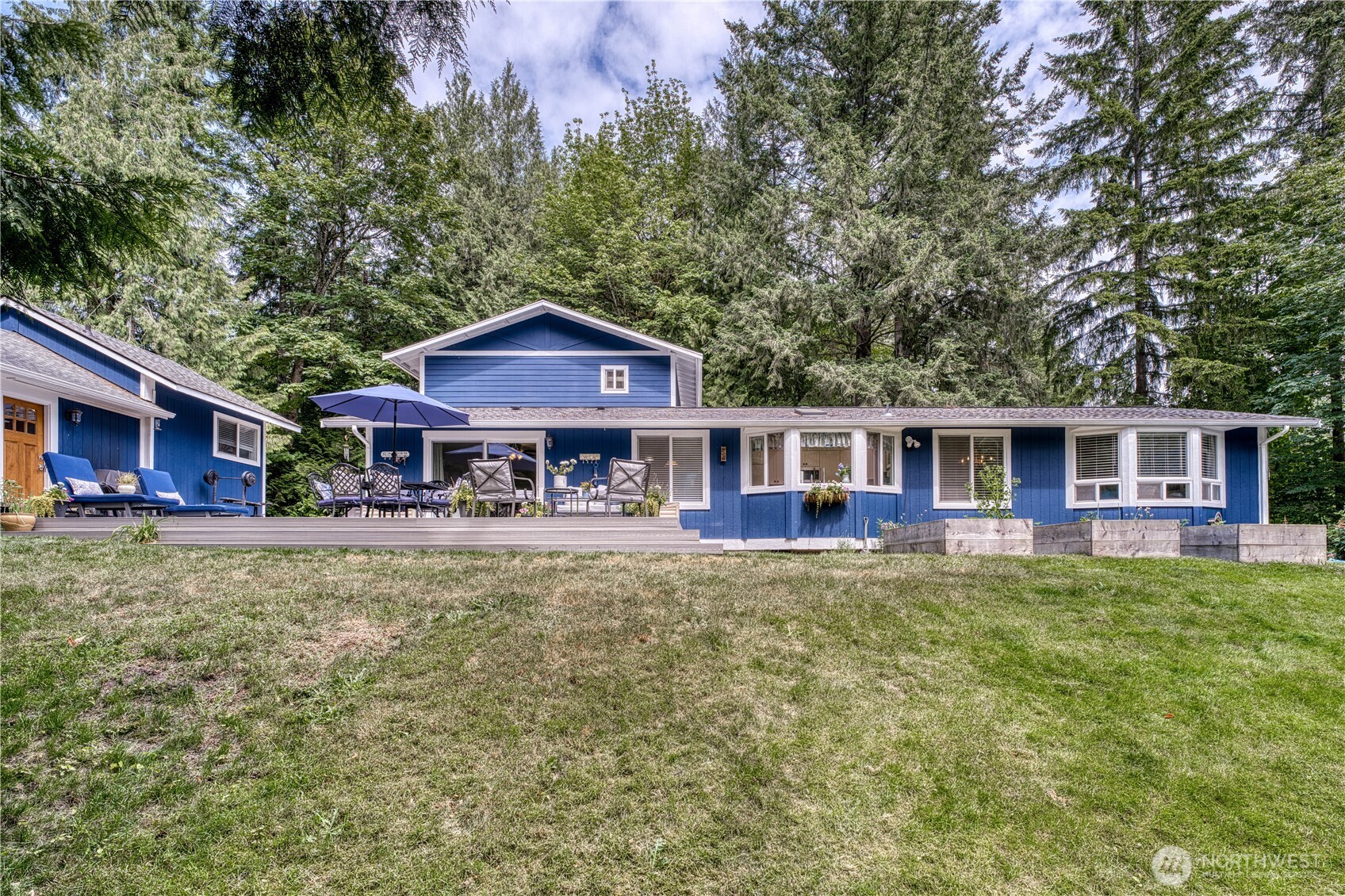 18043 Noll Rd NE