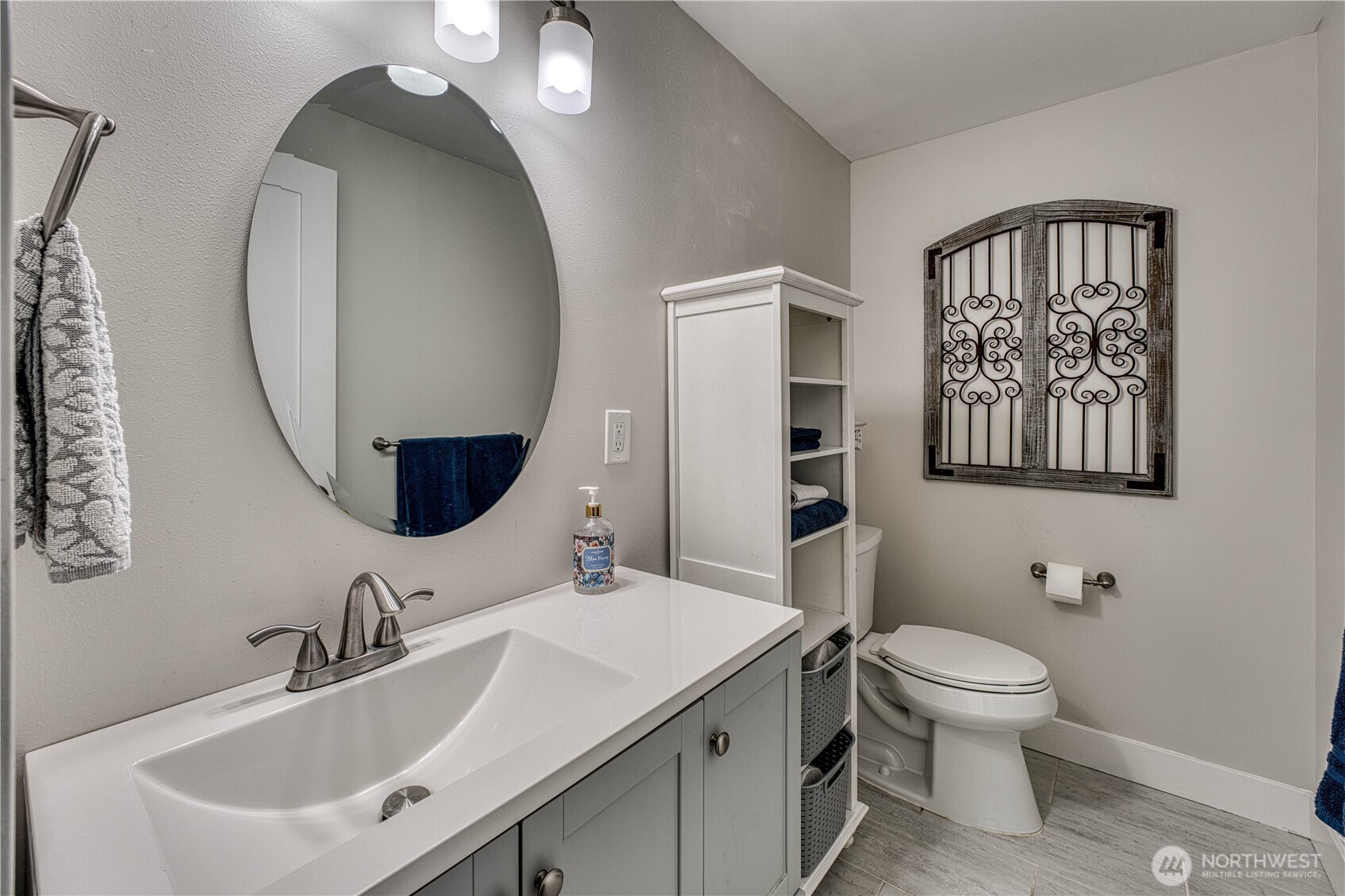 18043 Noll Rd NE