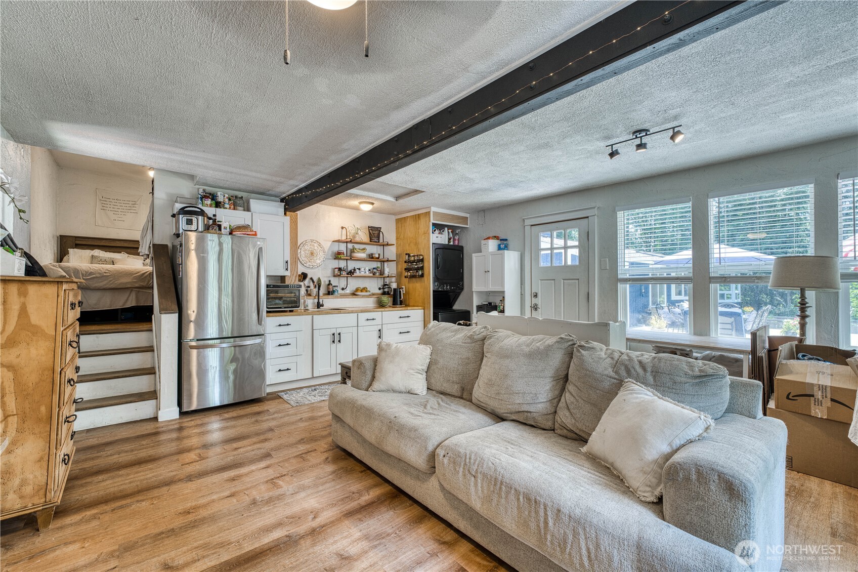 18043 Noll Rd NE