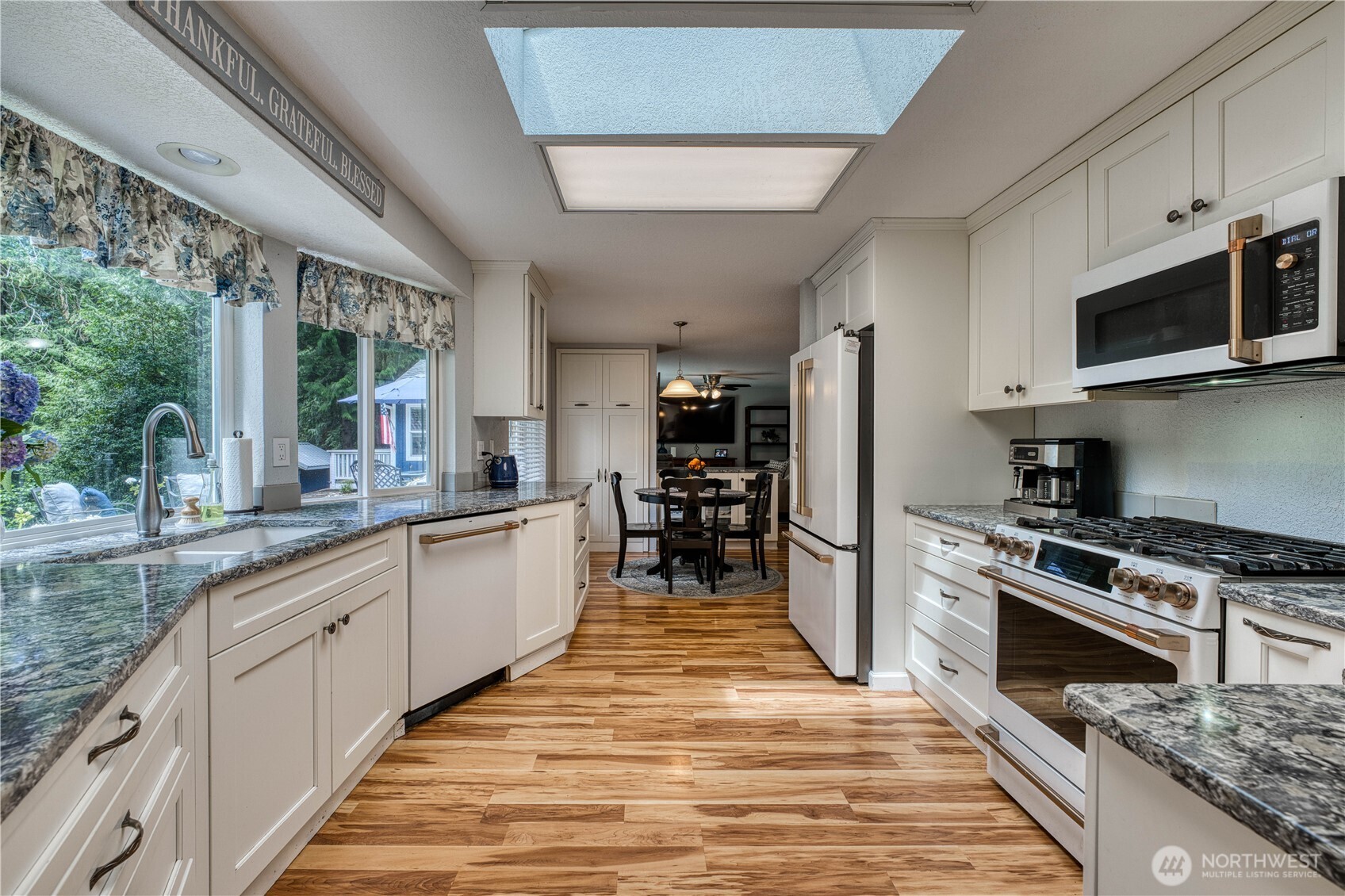 18043 Noll Rd NE