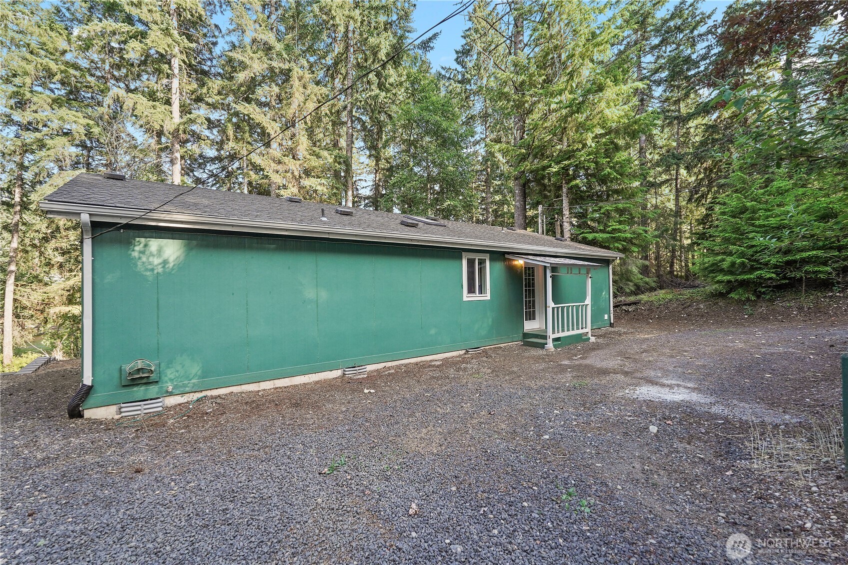 261 E Emerald Lake Drive W