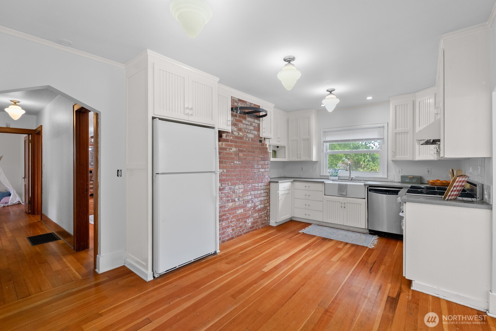 1404 Adams Street