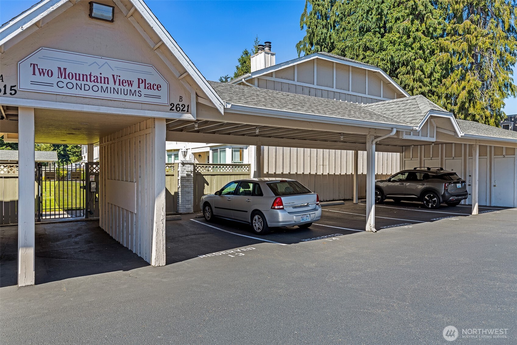 2621 Mountain View Avenue W Unit: 5B
