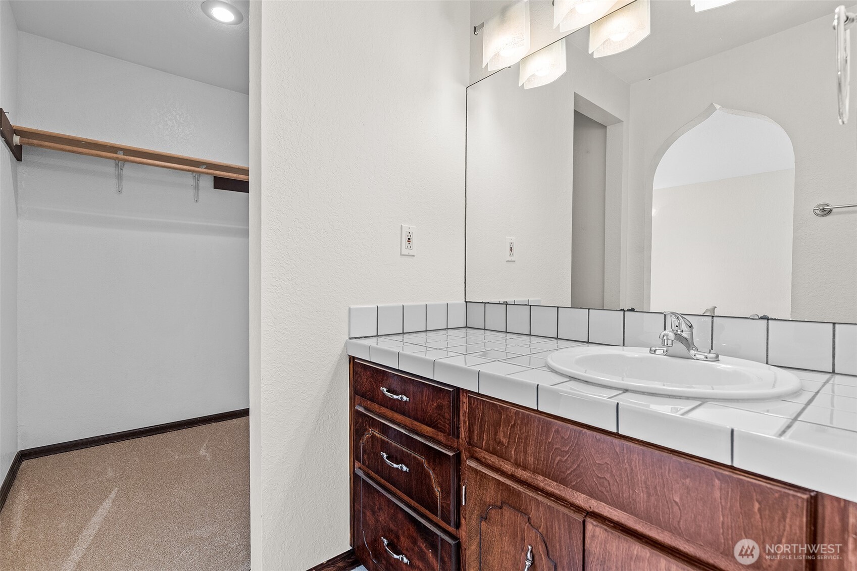 2621 Mountain View Avenue W Unit: 5B