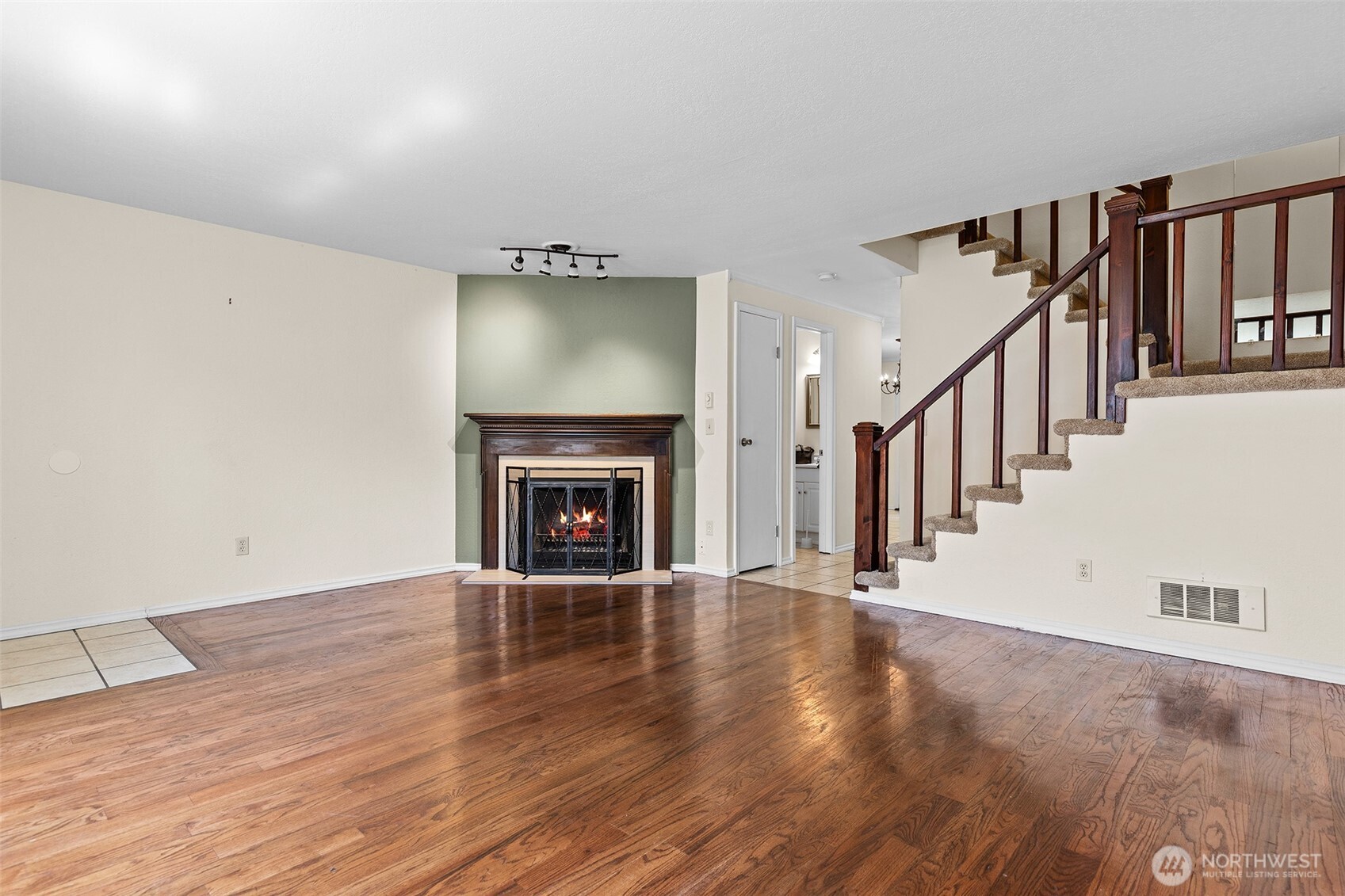 2621 Mountain View Avenue W Unit: 5B