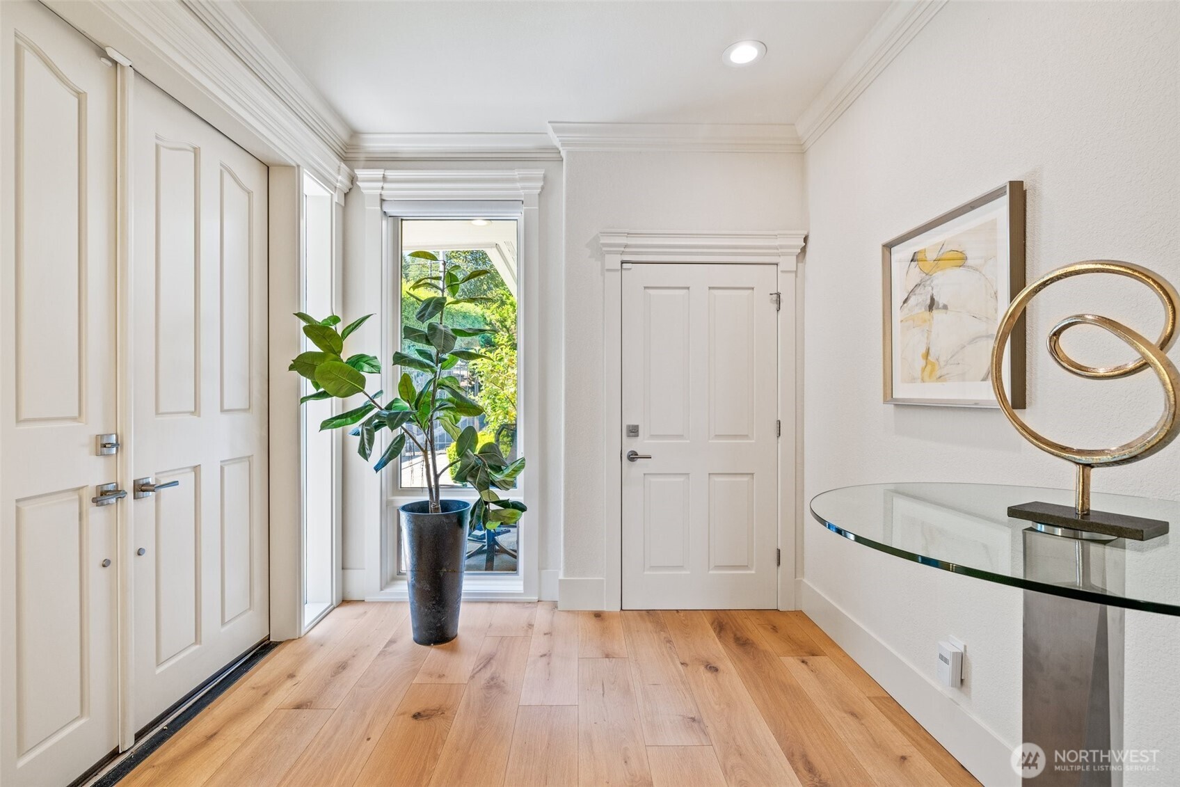 7221 Soundview Drive Unit: 301