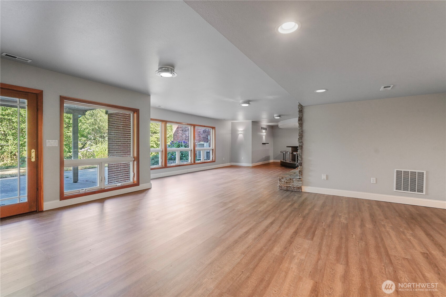 11523 Clover Crest Drive SW