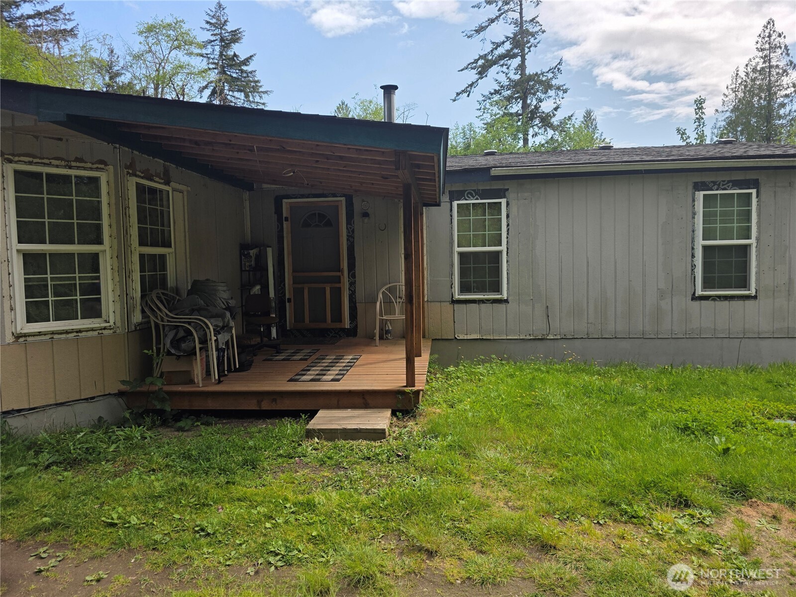 2020 SE Oak Road
